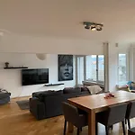 Loft Avroy