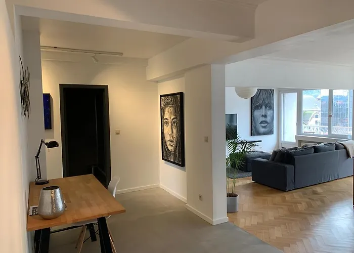 Loft Avroy